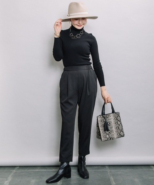 ELVENCE DEUX（エルベンスドゥ）の「ツイルタックテーパードPT（その他パンツ・レディース・ベージュ/ブラック・LARGE/MEDIUM）」の10枚目の写真