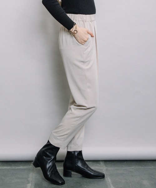 ELVENCE DEUX（エルベンスドゥ）の「ツイルタックテーパードPT（その他パンツ・レディース・ベージュ/ブラック・LARGE/MEDIUM）」の15枚目の写真