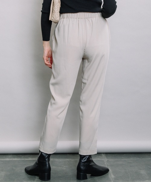 ELVENCE DEUX（エルベンスドゥ）の「ツイルタックテーパードPT（その他パンツ・レディース・ベージュ/ブラック・LARGE/MEDIUM）」の17枚目の写真