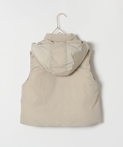 LOWRYS FARM(ローリーズファーム)の「エアサーマルベスト 349164(ダウンベスト・キッズ・ブラック/カーキ/アイボリー・110cm/120cm/130cm/140cm/150cm)」の7枚目の写真