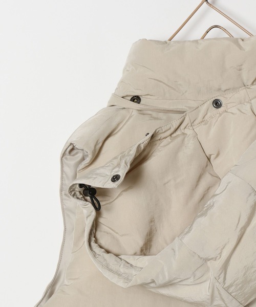 LOWRYS FARM(ローリーズファーム)の「エアサーマルベスト 349164(ダウンベスト・キッズ・ブラック/カーキ/アイボリー・110cm/120cm/130cm/140cm/150cm)」の18枚目の写真