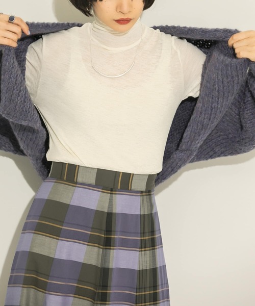 KBF（ケイビーエフ）の「ハイネックコンパクトカットソー（Tシャツ/カットソー・レディース・アイボリー/オレンジ/ラベンダー・ONE）」の15枚目の写真