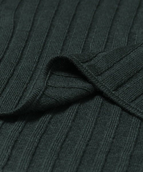 LAATO（ラート）の「RIB FLOW KNIT（ニット/セーター・レディース・オフホワイト/グリーン・FREE）」の6枚目の写真