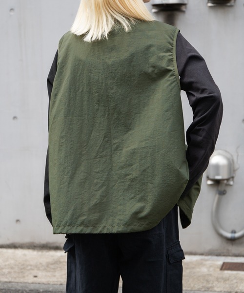 sedacle（セダクル）の「ピスネーム付きナイロンベスト（ベスト・メンズ・ブラック/カーキ・MEDIUM/LARGE）」の9枚目の写真