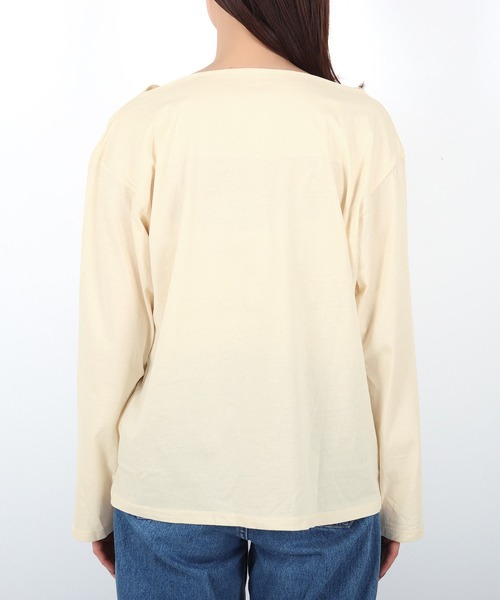 Isn't She?(イズントシー)の「ドレープポイントトップス(Tシャツ/カットソー・レディース・アイボリー/ベージュ・FREE)」の14枚目の写真