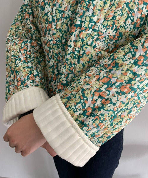 CIAOPANIC（チャオパニック）の「【CPC SCAMP】小花柄キルトジャケット（ノーカラージャケット・レディース・ブラック/グリーン・FREE）」の14枚目の写真