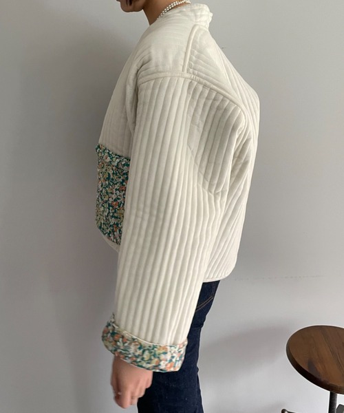 CIAOPANIC（チャオパニック）の「【CPC SCAMP】小花柄キルトジャケット（ノーカラージャケット・レディース・ブラック/グリーン・FREE）」の10枚目の写真