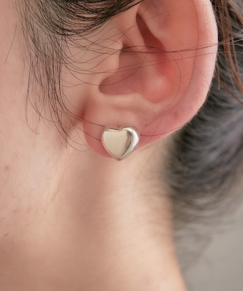 COLLAGE GALLARDAGALANTE（コラージュガリャルダガランテ）の「Nina＆Jules/ハートピアス（ピアス（両耳用）・レディース・シルバー・FREE）」の7枚目の写真