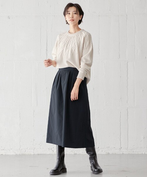 J.PRESS(ジェイプレス)の「【WEB限定・洗える】 EIGER CORD 求心編み ニット(ニット/セーター・レディース・ブラック系/黄土色系/ホワイト系/アイボリー系・T13/T15)」の5枚目の写真