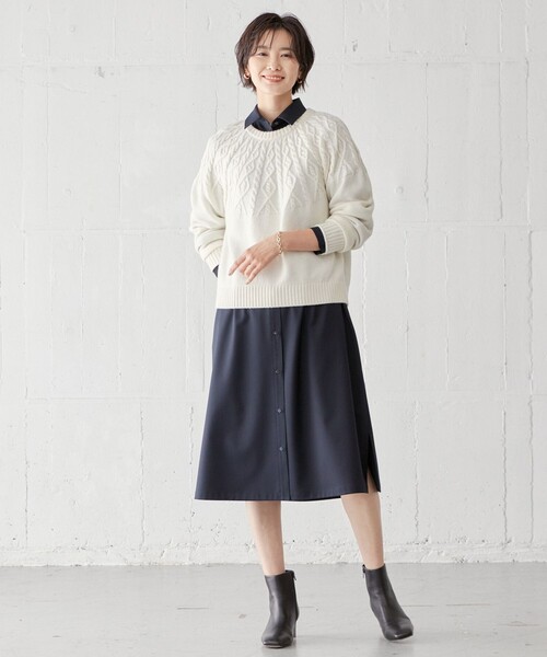 J.PRESS(ジェイプレス)の「【WEB限定・洗える】 EIGER CORD 求心編み ニット(ニット/セーター・レディース・ブラック系/黄土色系/ホワイト系/アイボリー系・T13/T15)」の7枚目の写真