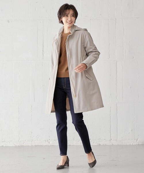 J.PRESS(ジェイプレス)の「【WEB限定・洗える】 EIGER CORD 求心編み ニット(ニット/セーター・レディース・ブラック系/黄土色系/ホワイト系/アイボリー系・T13/T15)」の11枚目の写真