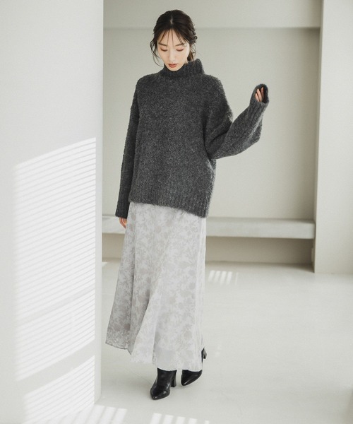 Andemiu（アンデミュウ）の「【silent/石川恋さん着用】ブークレニットタートル180667（ニット/セーター・レディース・ラベンダー/レッド/チャコールグレー・FREE）」の10枚目の写真