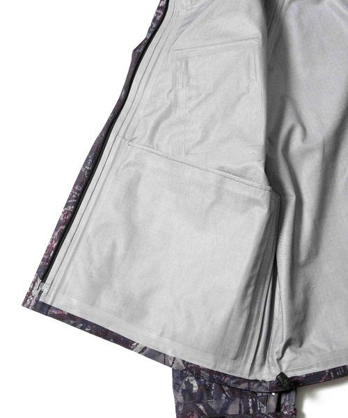 South2 West8（サウスツーウェストエイト）の「South2 West8/River Trek Jacket（ブルゾン・メンズ・グレー/ピンク・M）」の20枚目の写真