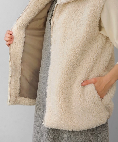 Bou Jeloud（ブージュルード）の「カーリーフェイクファージレ（ベスト・レディース・キャメル/ブルー/アイボリー・38）」の19枚目の写真