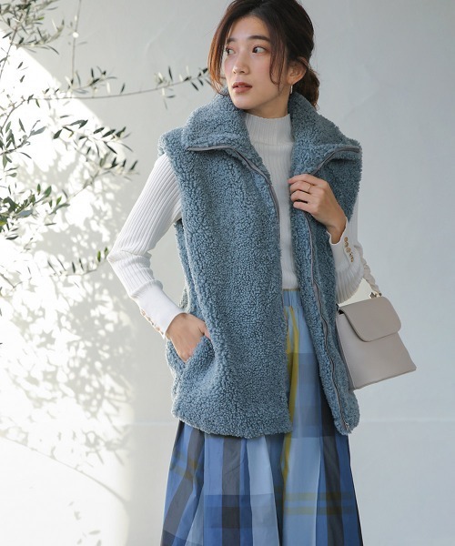 Bou Jeloud（ブージュルード）の「カーリーフェイクファージレ（ベスト・レディース・キャメル/ブルー/アイボリー・38）」の13枚目の写真