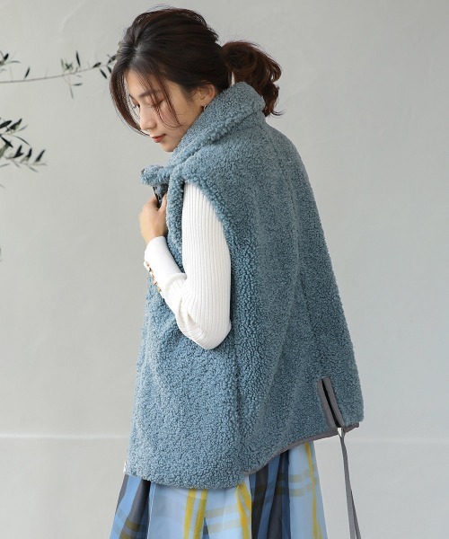 Bou Jeloud（ブージュルード）の「カーリーフェイクファージレ（ベスト・レディース・キャメル/ブルー/アイボリー・38）」の9枚目の写真