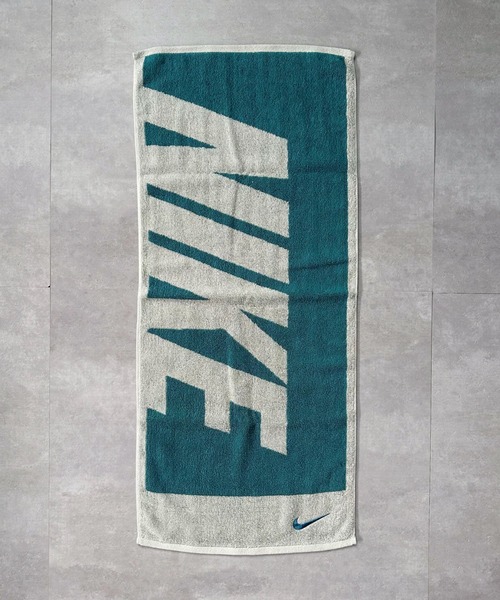 NIKE（ナイキ）の「NIKE(ナイキ)/ナイキ ビッグロゴ 刺繍 ジャガード スポーツ タオル ミディアム Ⅱ（タオル・レディース・ブルー/ブラック・FREE）」の15枚目の写真