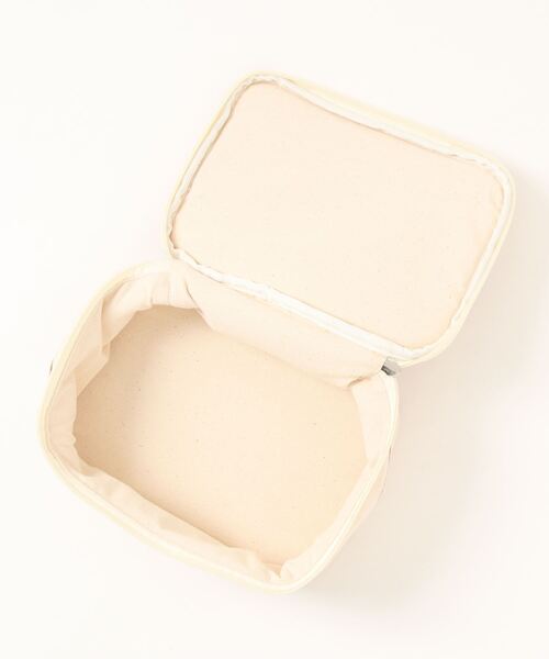 LA VORAGINE（ラ ヴォラジネ）の「マルチメイクポーチ（ポーチ・レディース・ベージュ・FREE）」の8枚目の写真