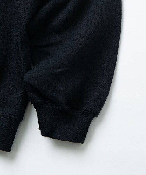 O.K.(オーケー)の「O.K./オーケー 別注 W123 手刺繍スウェット/ワッペン(Tシャツ/カットソー・メンズ・グレー/ブラック・MEDIUM/LARGE)」の7枚目の写真
