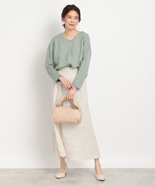 SHOO・LA・RUE（シューラルー）の「◆【2WAY】ひねりハンドルボックストートバッグ（トートバッグ・レディース・ブラック/ダークグリーン/ベージュ・00）」の13枚目の写真