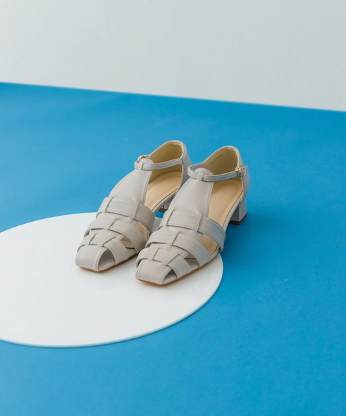 RODE SKO(ロデスコ)の「4センチグルカサンダル(サンダル・レディース・ライトグレー/ホワイト/ブラック・36/37/38)」の3枚目の写真