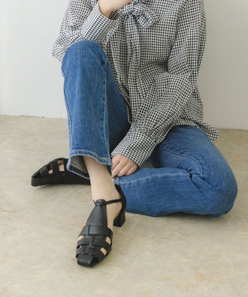 RODE SKO(ロデスコ)の「4センチグルカサンダル(サンダル・レディース・ライトグレー/ホワイト/ブラック・36/37/38)」の5枚目の写真