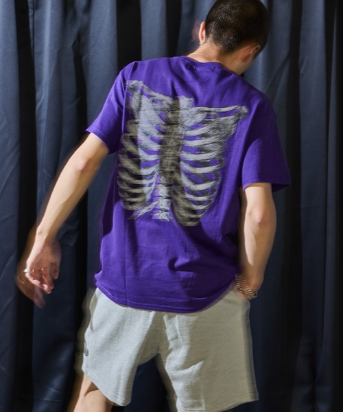 LONELY/論理(ロンリー)の「ROOPTOKYO別注 LONELY(論理)/ロンリー BONE TEE 半袖Tシャツ(Tシャツ/カットソー・メンズ・ブラック/サックスブルー/ホワイト/パープル・M/XL/L)」の19枚目の写真