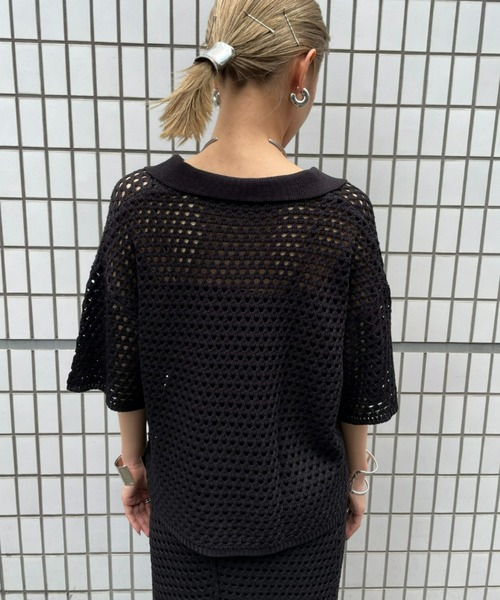 AIC.（エーアイシー）の「メッシュ編みポロニットトップス/セットアップ可能（ポロシャツ・レディース・ブラック/アイボリー・FREE）」の17枚目の写真