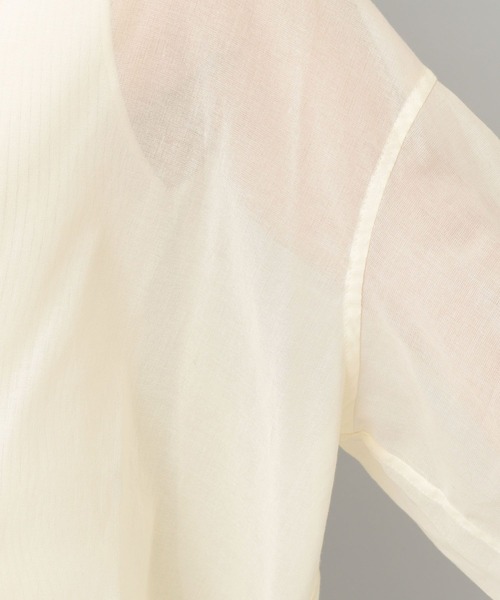 A part by（アパートバイ）の「バンドカラーシアーシャツ_長袖（シャツ/ブラウス・レディース・ブラック/オフホワイト/ライトイエロー・FREE）」の15枚目の写真