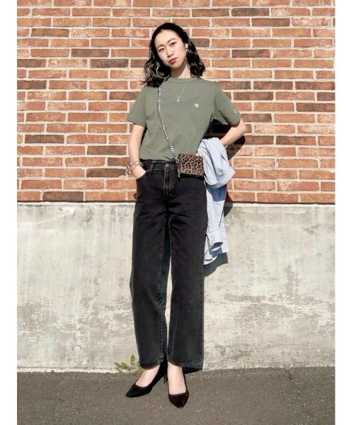 Champion(チャンピオン)の「Champion(チャンピオン)ワンポイント無地半袖Tシャツ(Tシャツ/カットソー・メンズ・ホワイト/ブラック/グレー/オリーブ/ベージュ/レンガ・M/S/XL/L)」の20枚目の写真