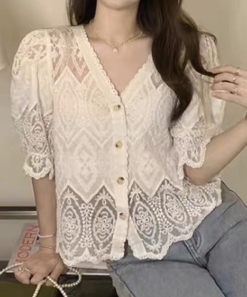 Felt-Maglietta（フェルトマリエッタ）の「総レースバルーンスリーブカーディガン（カーディガン/ボレロ・レディース・アイボリー/ホワイト・FREE）」の5枚目の写真