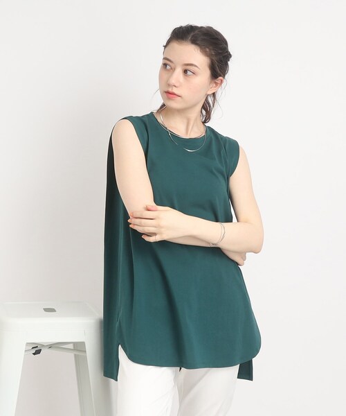 Cutie Blonde(キューティーブロンド)の「◆【接触冷感】タック入りで腕すっきり! ノースリーブTシャツ(タンクトップ・レディース・ホワイト系/ブラック/ネイビー系6・00)」の3枚目の写真