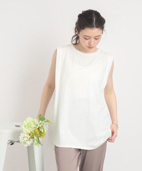 Cutie Blonde(キューティーブロンド)の「◆【接触冷感】タック入りで腕すっきり! ノースリーブTシャツ(タンクトップ・レディース・ホワイト系/ブラック/ネイビー系6・00)」の18枚目の写真