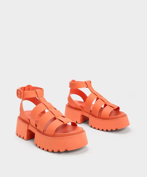 CHARLES & KEITH（チャールズ & キース）の「【販売終了】Nadine ナディン グラディエータープラットフォームサンダル（サンダル・レディース・オレンジ/オフホワイト/ブラック/ライラック・23cm/23.5cm/24.5cm/25cm/25.5cm/22.5cm）」の13枚目の写真