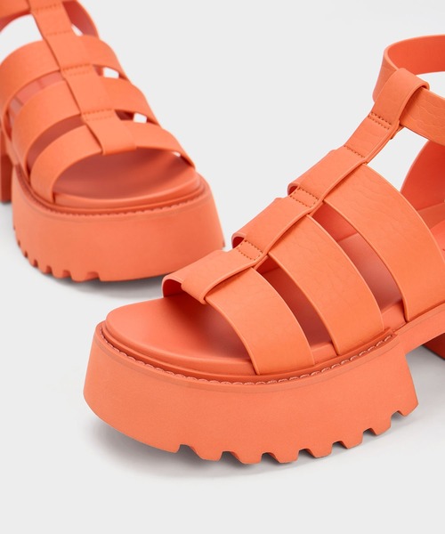 CHARLES & KEITH（チャールズ & キース）の「【販売終了】Nadine ナディン グラディエータープラットフォームサンダル（サンダル・レディース・オレンジ/オフホワイト/ブラック/ライラック・23cm/23.5cm/24.5cm/25cm/25.5cm/22.5cm）」の15枚目の写真