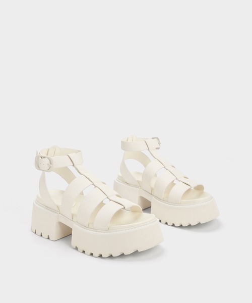 CHARLES & KEITH（チャールズ & キース）の「【販売終了】Nadine ナディン グラディエータープラットフォームサンダル（サンダル・レディース・オレンジ/オフホワイト/ブラック/ライラック・23cm/23.5cm/24.5cm/25cm/25.5cm/22.5cm）」の5枚目の写真