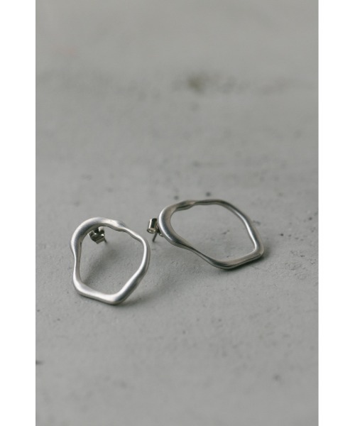 STYLEMIXER（スタイルミキサー）の「アニヴェントサークルピアス（ピアス（両耳用）・レディース・シルバー/ゴールド・FREE）」の5枚目の写真
