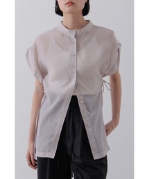 バックスリットシアーハイネックブラウス
