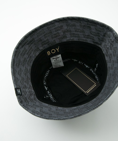BOY LONDON（ボーイロンドン）の「【BOY LONDON】BOY MONOGRAM BUCKET HAT（ハット・メンズ・グレー・M）」の4枚目の写真