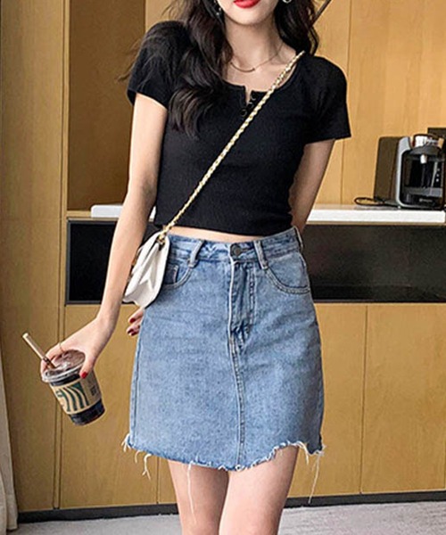 GLAMOROUS JANE(グラマラスジェーン)の「ヘンリーネックワッフルショート丈Tシャツ(Tシャツ/カットソー・レディース・グレー/ブラック/ホワイト・FREE)」の10枚目の写真