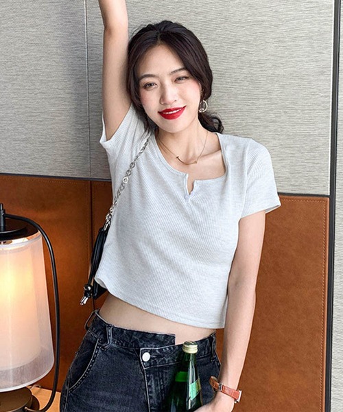 GLAMOROUS JANE(グラマラスジェーン)の「ヘンリーネックワッフルショート丈Tシャツ(Tシャツ/カットソー・レディース・グレー/ブラック/ホワイト・FREE)」の14枚目の写真