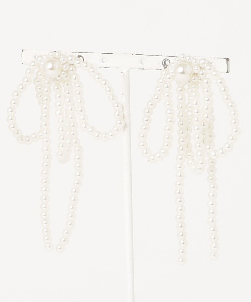 セール】【女性らしさをプラス♪】パールリボンピアス（両耳用