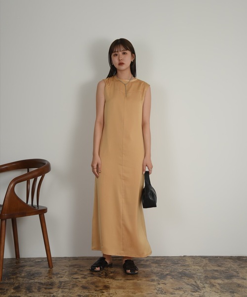 Amiur（エミレ）の「silky pencil long ops / シルキーペンシルロングワンピース（ワンピース・レディース・イエロー系その他/ライトオレンジ系/クリーム・S/M）」の10枚目の写真