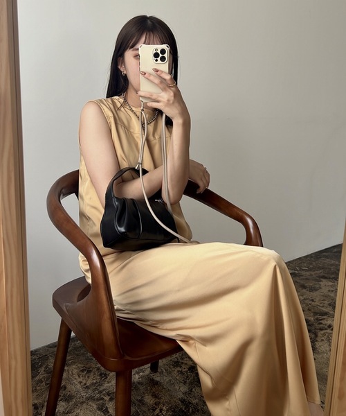 Amiur（エミレ）の「silky pencil long ops / シルキーペンシルロングワンピース（ワンピース・レディース・イエロー系その他/ライトオレンジ系/クリーム・S/M）」の20枚目の写真