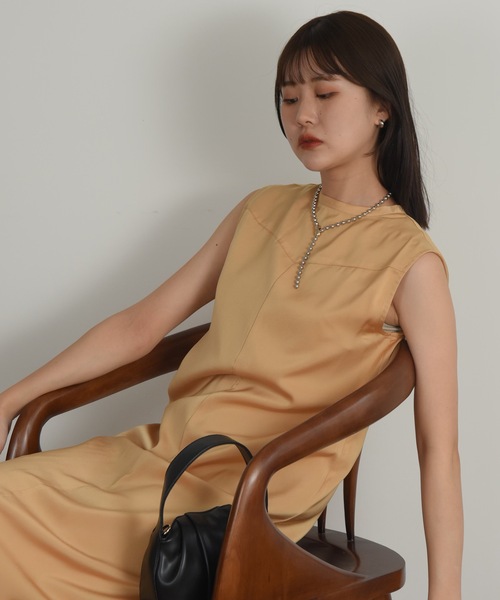 Amiur（エミレ）の「silky pencil long ops / シルキーペンシルロングワンピース（ワンピース・レディース・イエロー系その他/ライトオレンジ系/クリーム・S/M）」の14枚目の写真