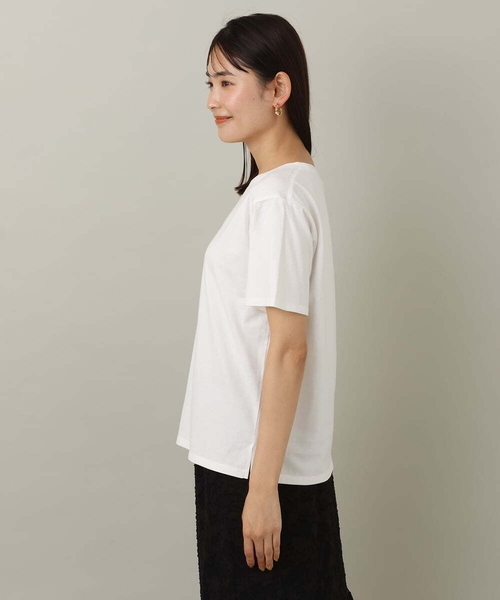a.v.v(アーヴェヴェ)の「プチロゴ刺繍Tシャツ(Tシャツ/カットソー・レディース・ライトグレー/ホワイト/ブラック・34/36/40/38/42)」の17枚目の写真