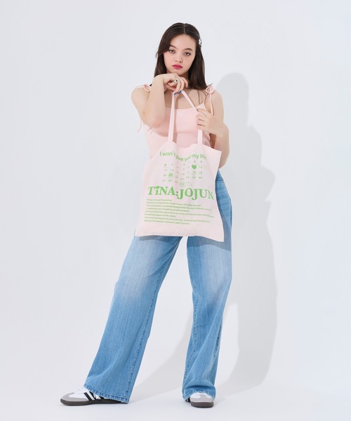 TINA:JOJUN(ティーナジョジュン)の「オリジナルプリント トートバッグ TINA:JOJUN(トートバッグ・レディース・アイボリー/ベビーピンク/ライトパープル・F)」の10枚目の写真