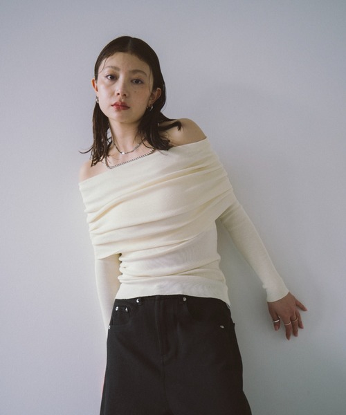 France製　ビンテージ　Agnès b. オフショルダー長袖ニット☆美品☆ セール】オフショルダーニットトップス（ニット/セーター