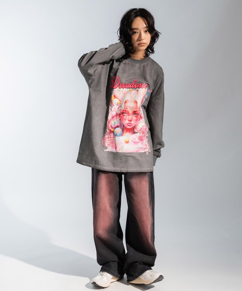 Ressaca（レサーカ）の「オーバーサイズ グラフィックロゴプリント長袖Tシャツ クルーネックカットソー（Tシャツ/カットソー・レディース・ピンク/ベージュ/パープル/ブラック・M/L/XL）」の6枚目の写真