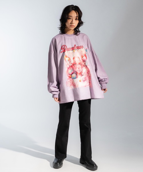 Ressaca（レサーカ）の「オーバーサイズ グラフィックロゴプリント長袖Tシャツ クルーネックカットソー（Tシャツ/カットソー・レディース・ピンク/ベージュ/パープル/ブラック・M/L/XL）」の11枚目の写真
